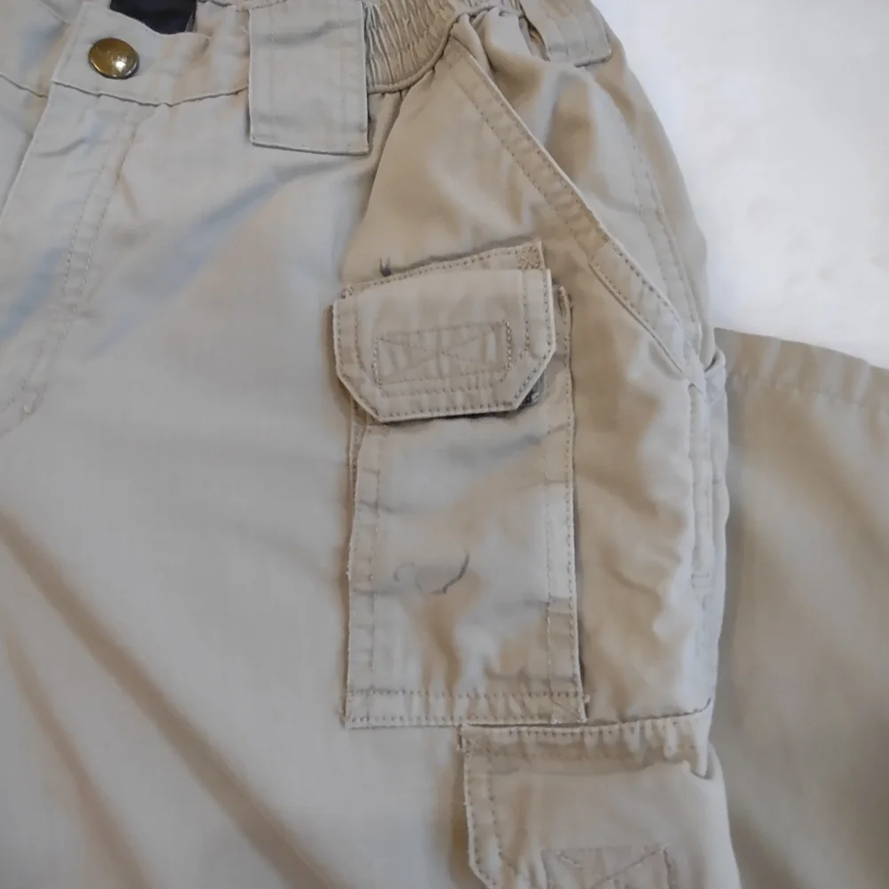 5.11 Tactical Khakis Pants - Picture 5 of 17